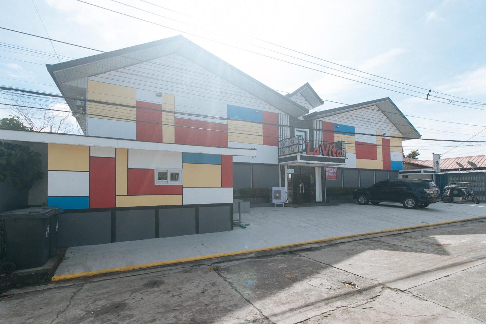 RedDoorz @ Colorado Street Angeles City Exterior foto