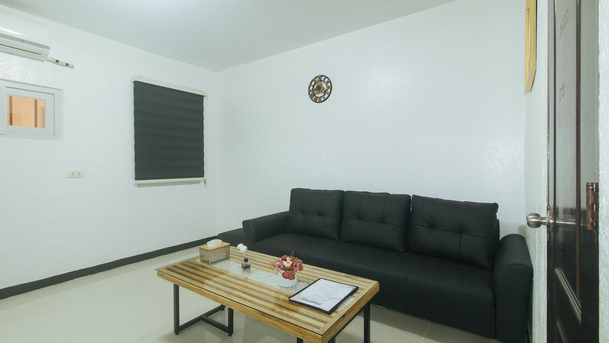 RedDoorz @ Colorado Street Angeles City Exterior foto